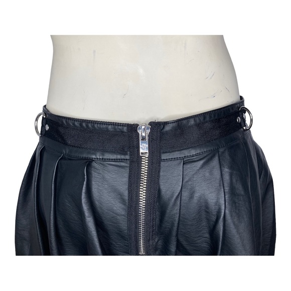 CURRENT MOOD Black Leather Dolls Kill Pleated Mini Skirt O Ring Details, XL - Picture 7 of 10